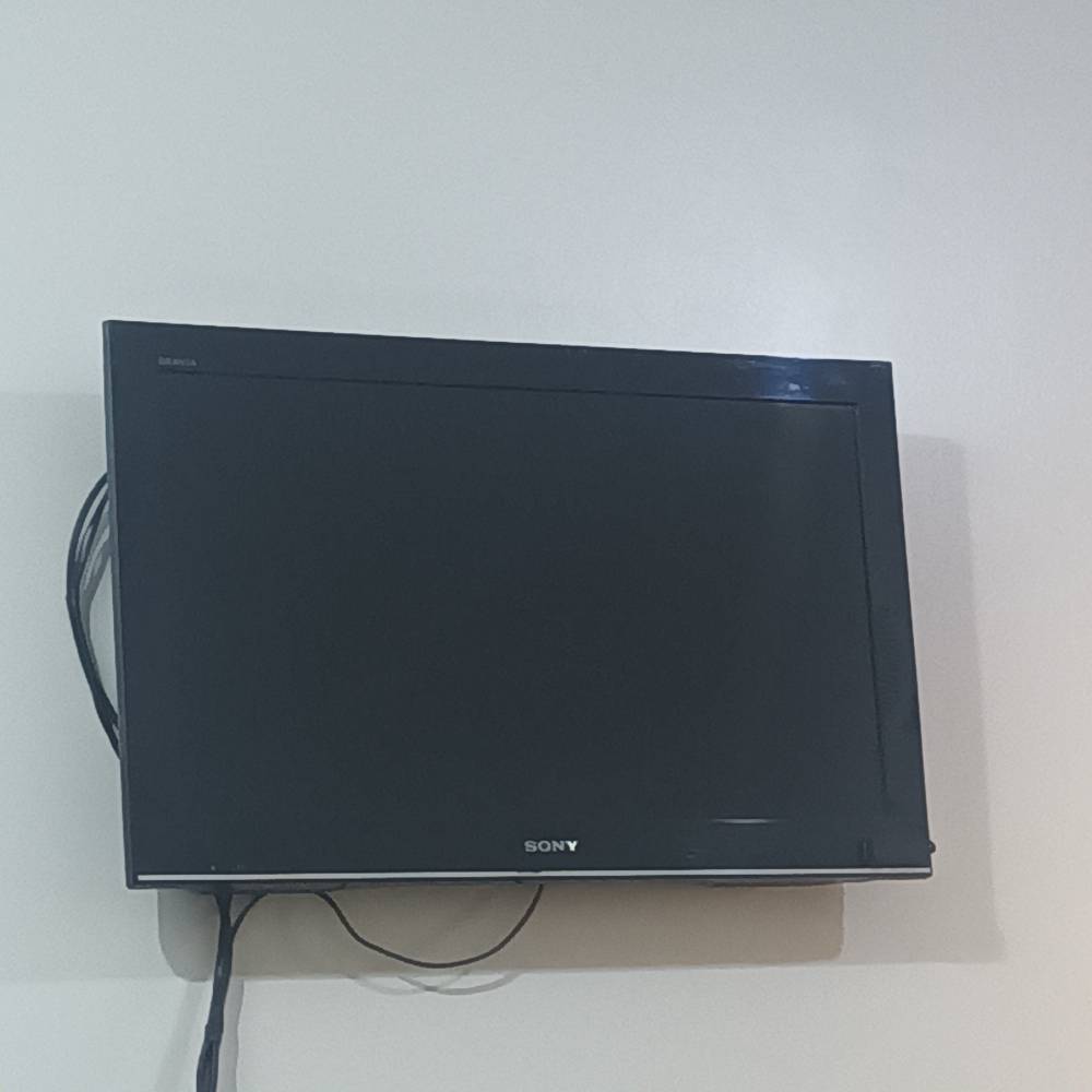 شاشة تلفزيون hdبلازمه