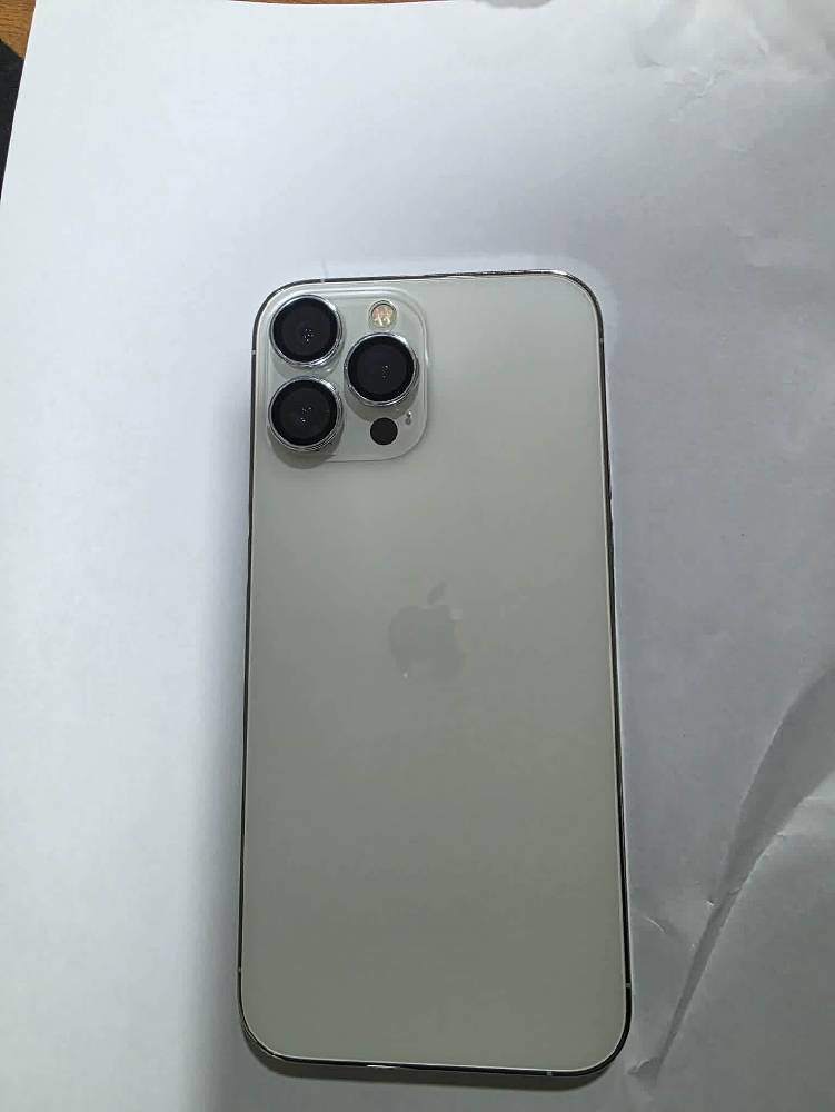 ايفون 13